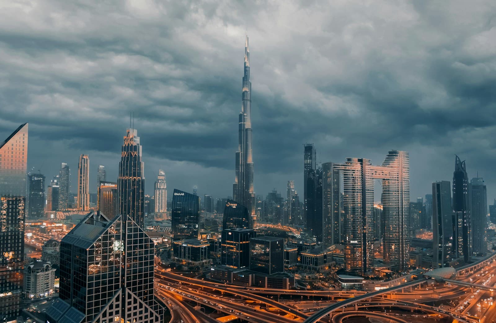 Dubai: a city with tall buildings