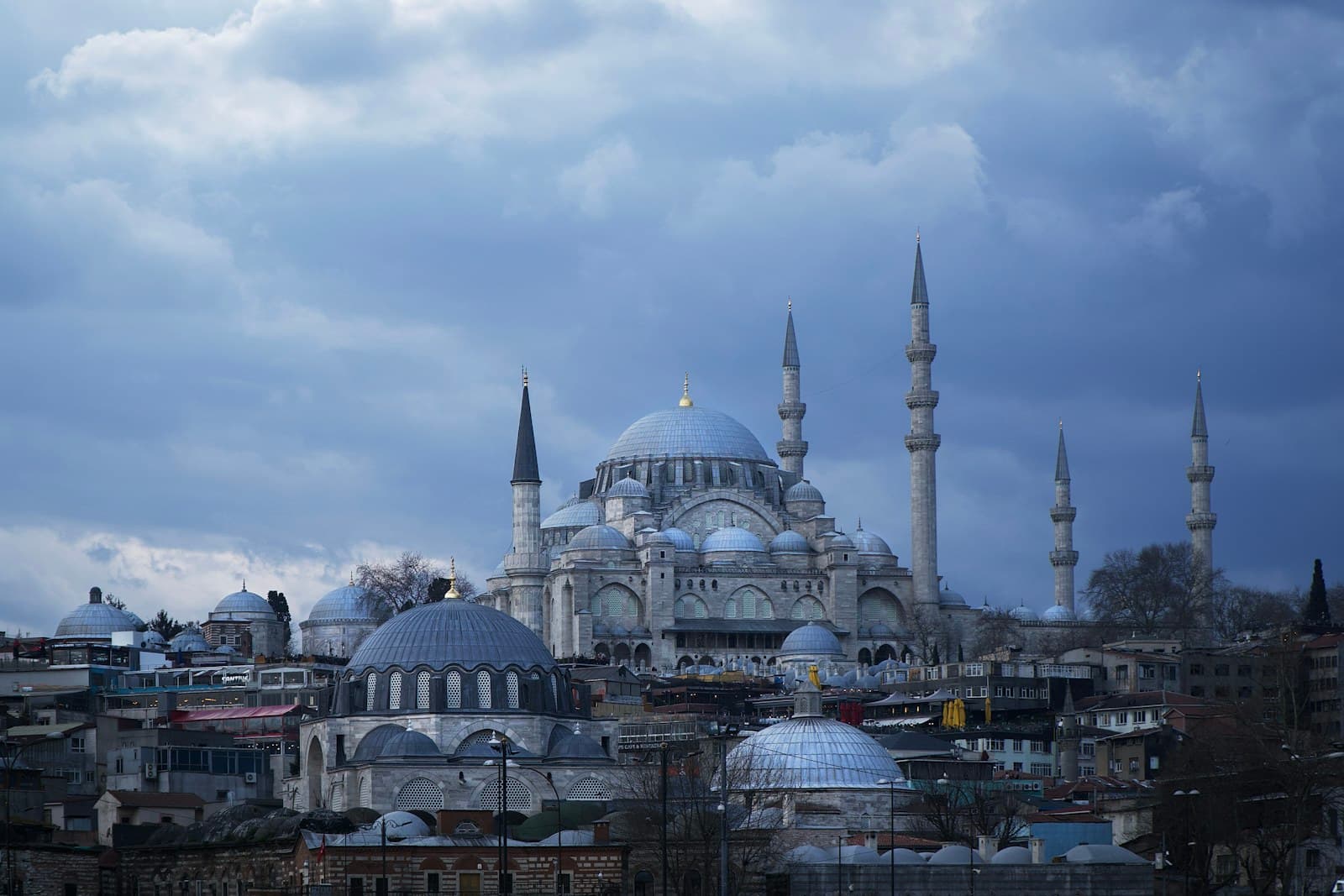 Turkey: white and brown dome building