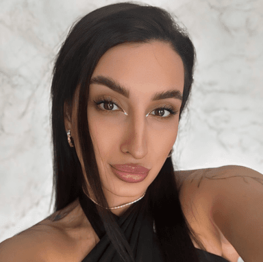 Алина