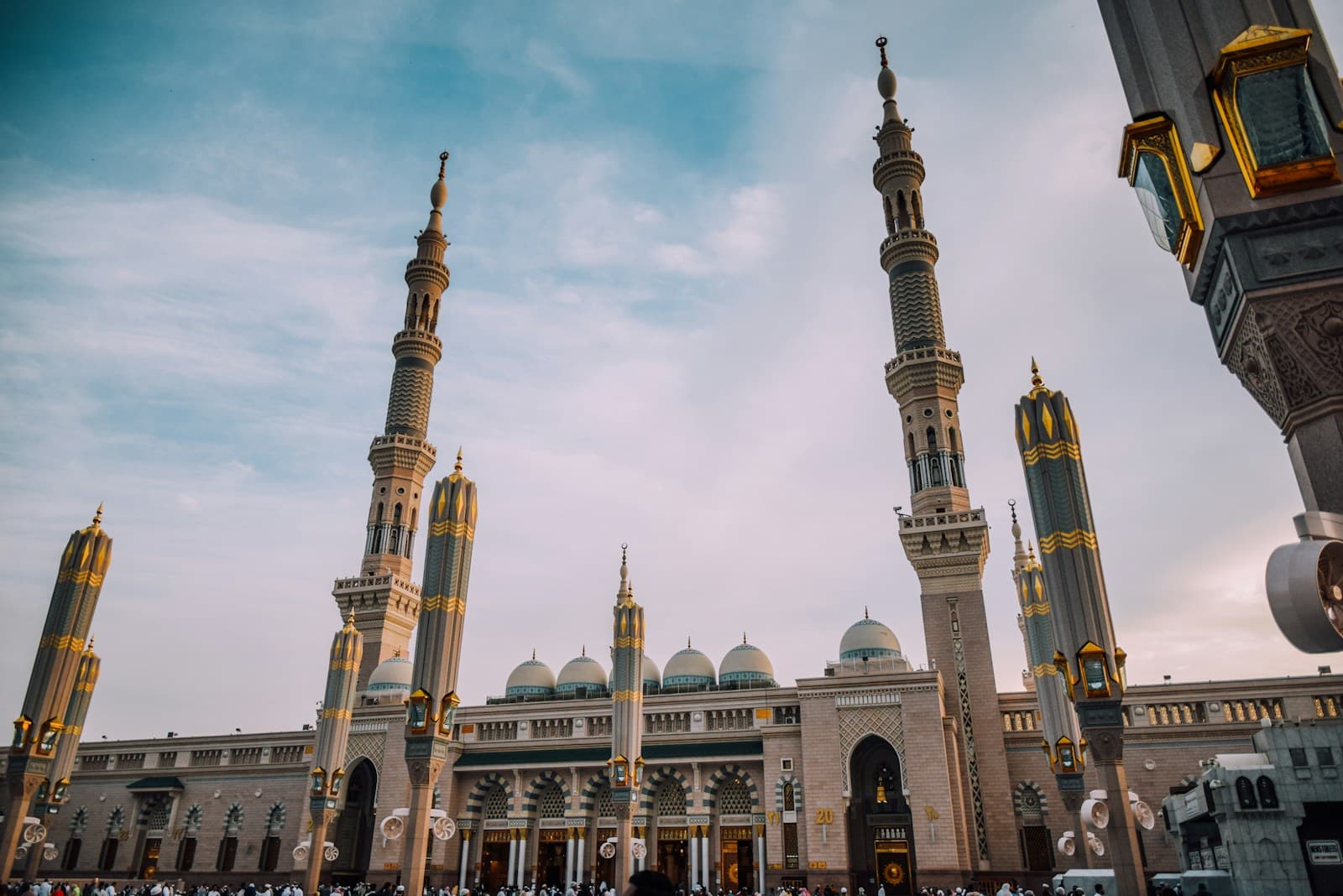 Saudi Arabia: white and yellow painted castle